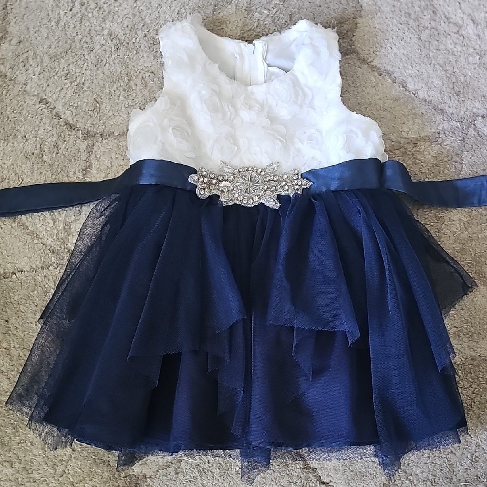 Nwot Rare Editions White and Blue Ruffled Tiered dress